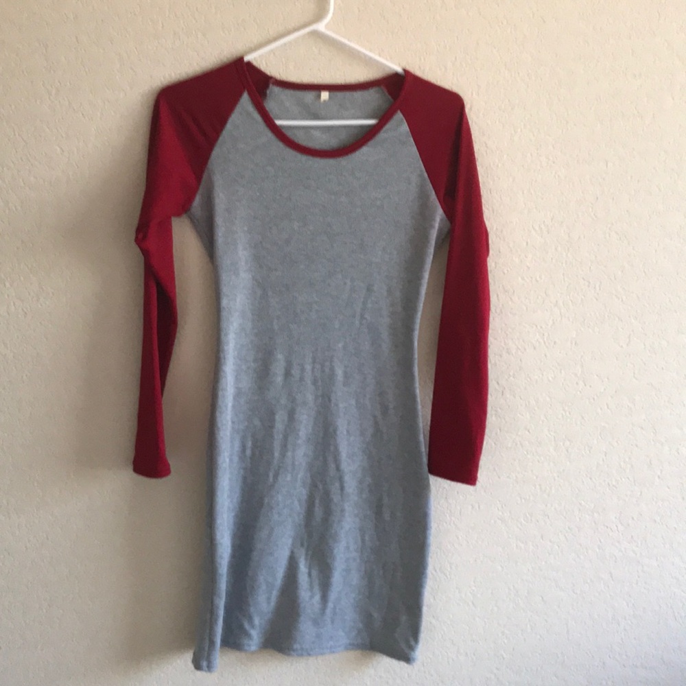 Body con red sleeve dress